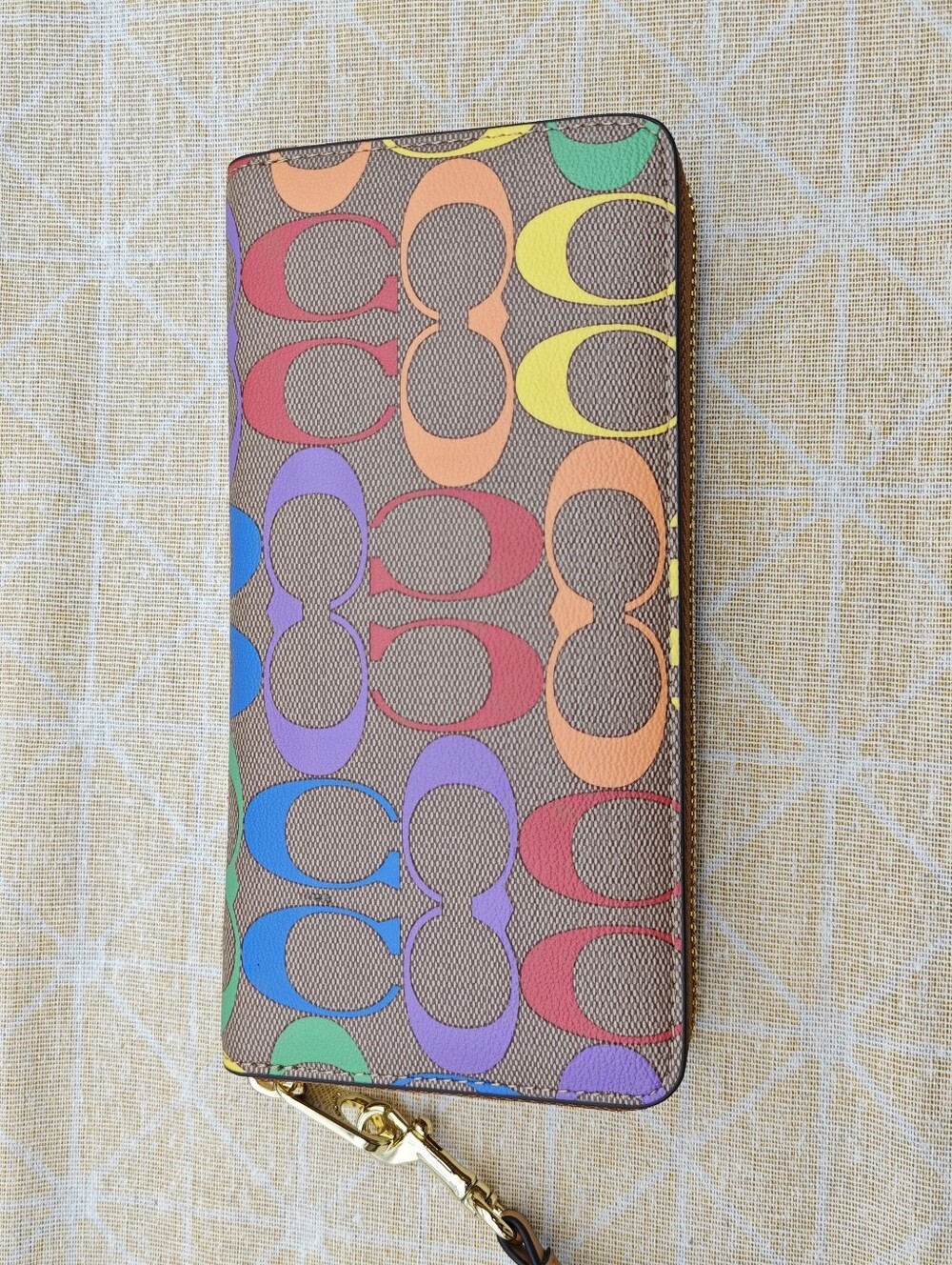 Coach Multicolor Signature Zip Wallet - Picture 2 of 6